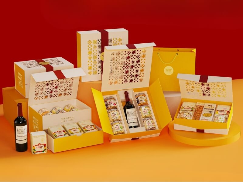 Bộ sưu tập hộp quà Tết Happiness 