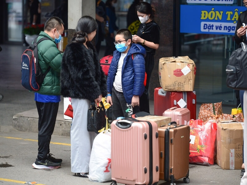 mua vé xe về quê ăn tết