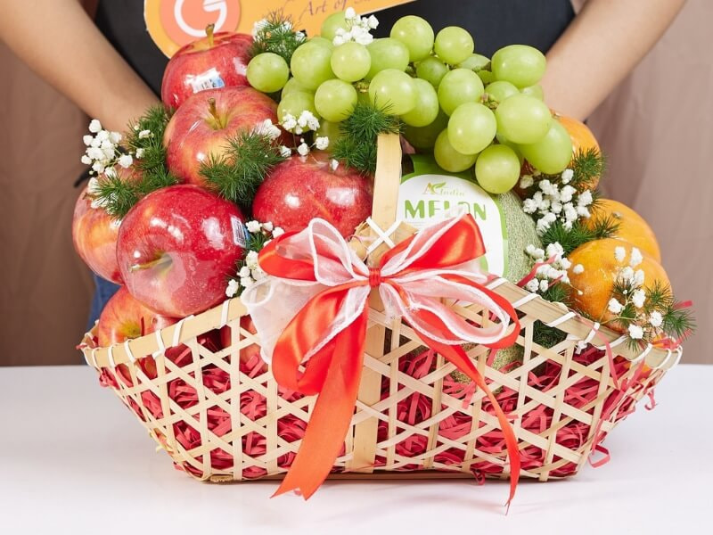 Giỏ hoa quả nhập khẩu Nhật Bản tặng Tết