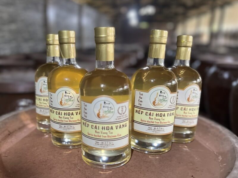 Rượu ngon biếu Tết người Nhật